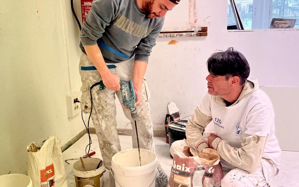 CURSO DE RENOVACIÓN EN PAREDES DE COCINAS Y BAÑOS